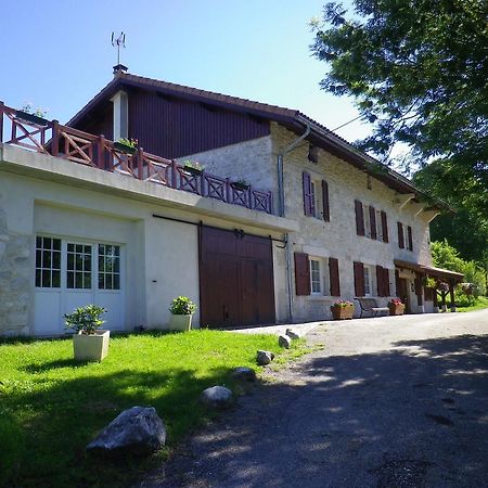 Chambre D'Hotes La Haie Fleurie Chevillard Eksteriør billede
