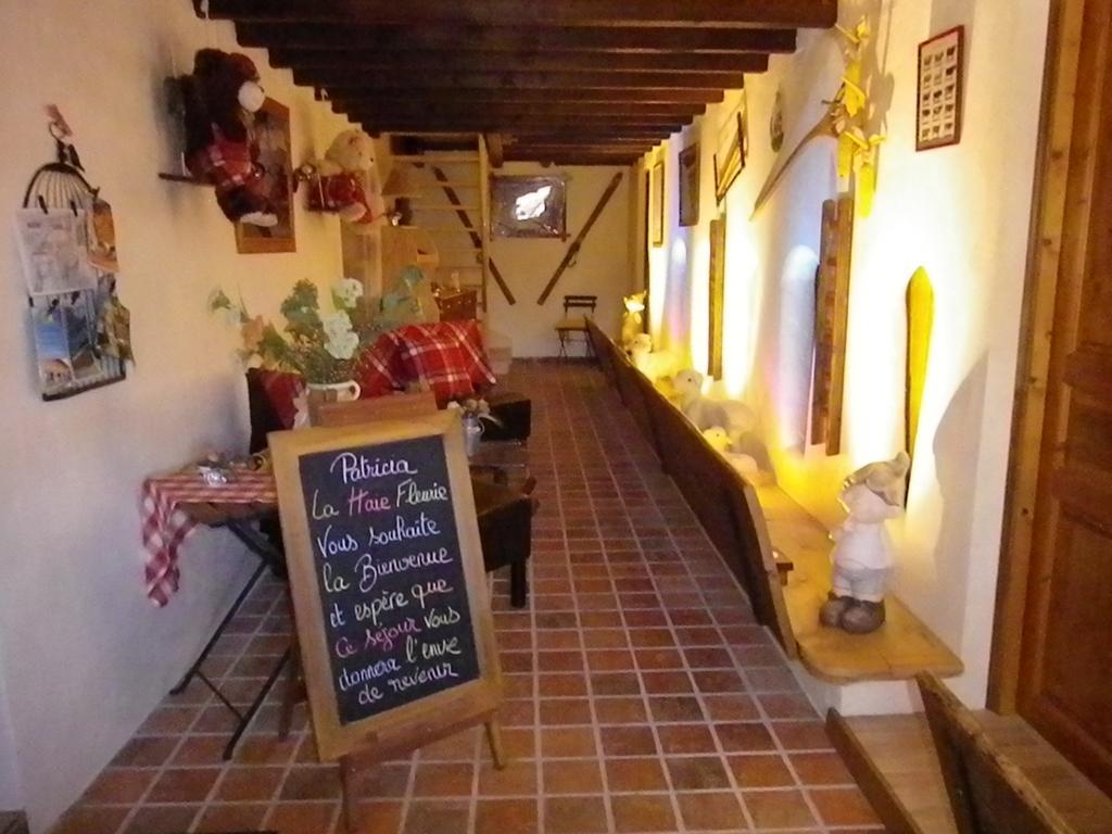 Chambre D'Hotes La Haie Fleurie Chevillard Eksteriør billede