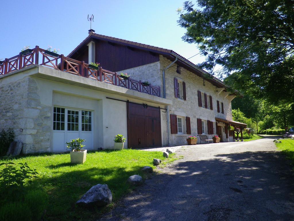 Chambre D'Hotes La Haie Fleurie Chevillard Eksteriør billede